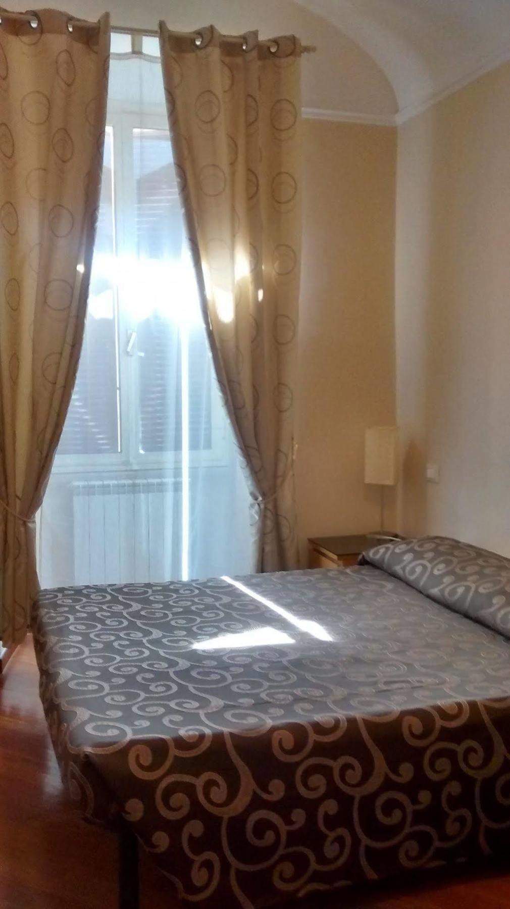 Hotel Martino Ai Monti Rome Luaran gambar